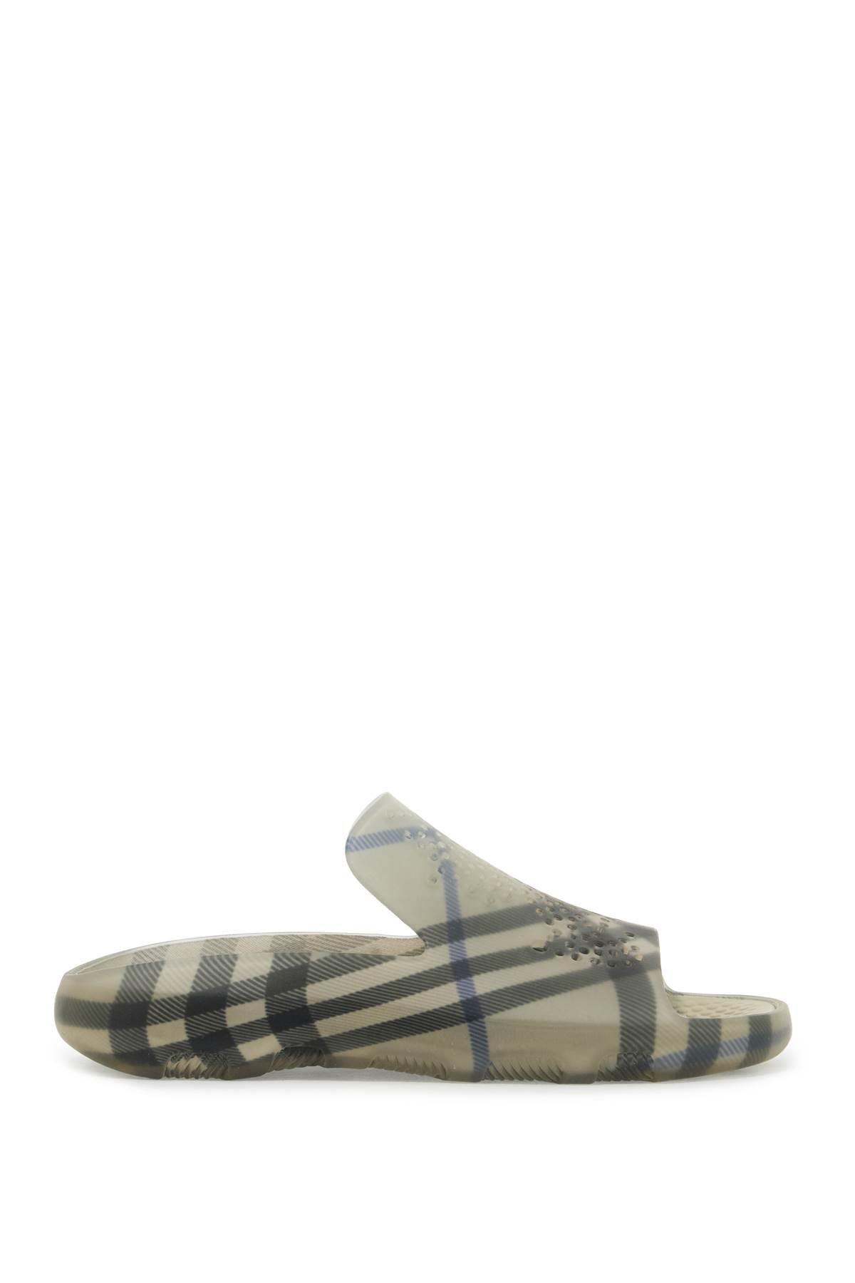 Burberry ered  rubber checkered stingray